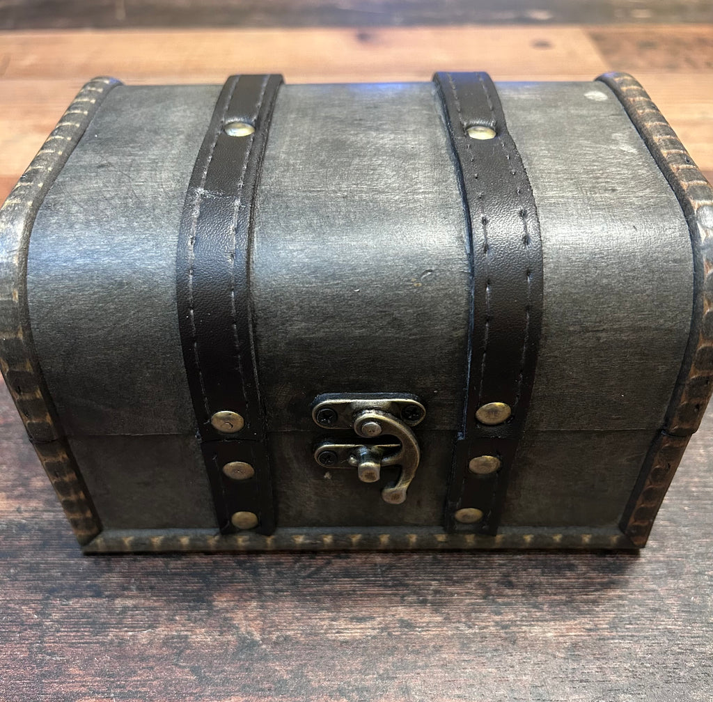 Dārgumu lādīte